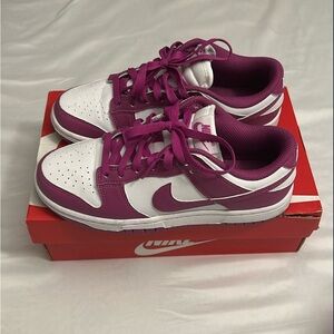 Nike Women's Pink and White Sneakers